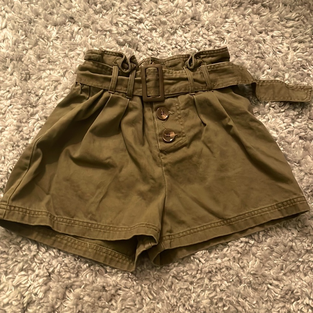 Army Green High Waisted Shorts With Adjustable Belt